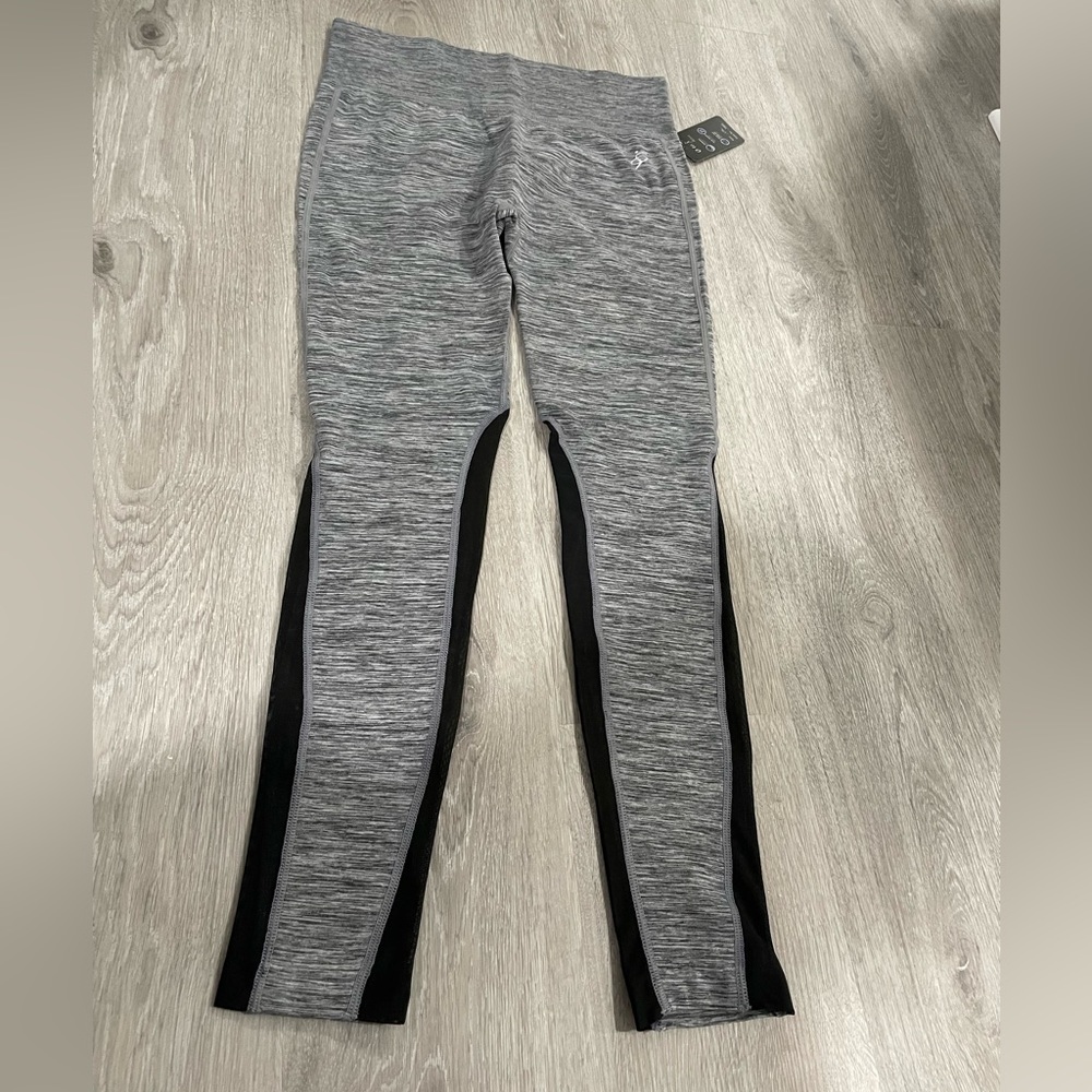 Yoga pants Dry-Fit workout leggings - Picture 3 of 8